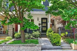 44 BASTEDO AVENUE Toronto, ON M4C 3M9