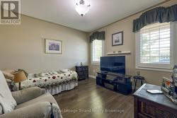 Bedroom 2 - 