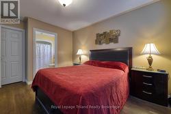Primary Bedroom - ensuite and walk-in closet - 