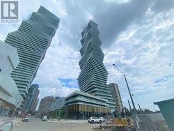 4802 - 3883 QUARTZ ROAD N  Mississauga, ON L5B 0M4