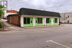 9 ONTARIO STREET Bracebridge, ON P1L 2A7