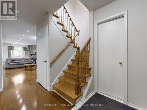 39 Lamay Crescent, Toronto, ON 