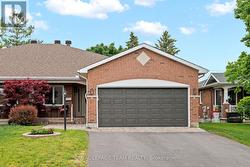47 STOWGRASS CRESCENT Ottawa, ON K2S 2A1