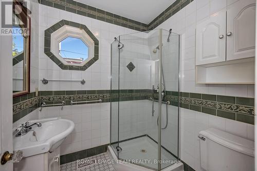 537 Gilmour Street, Ottawa, ON 