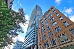 1604 - 38 GRENVILLE STREET Toronto, ON M4Y 1A5