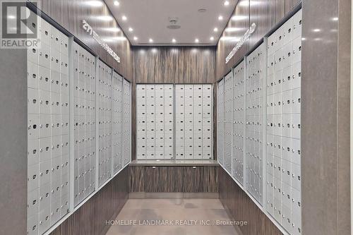 810 - 325 South Park Road, Markham, ON 