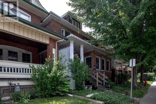 111 Spadina Avenue, Hamilton, ON 