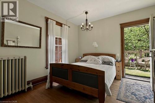 111 Spadina Avenue, Hamilton, ON 