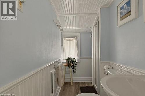 111 Spadina Avenue, Hamilton, ON 