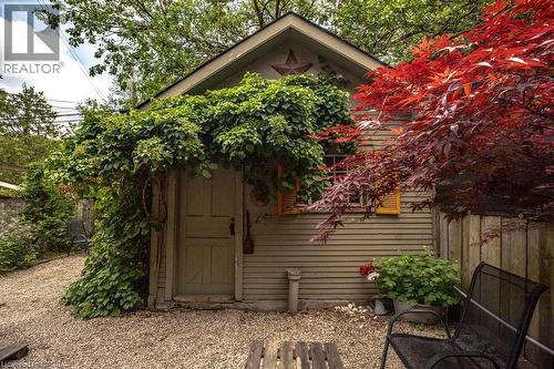 111 Spadina Avenue, Hamilton, ON 