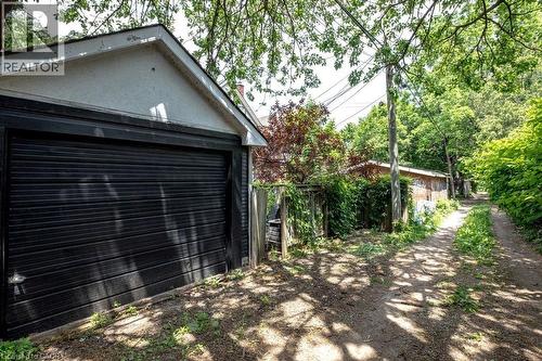 111 Spadina Avenue, Hamilton, ON 