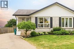 45 CATALINA Court  Kitchener, ON N2M 5L9