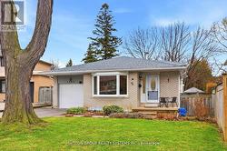 1535 THETFORD COURT  Mississauga, ON L5J 3N2