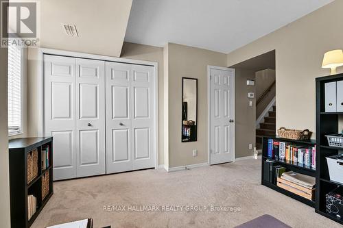 Could be used as a guest room. - 39 Strathaven Private, Ottawa, ON 