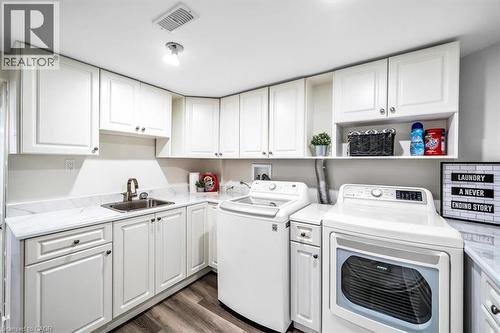 732 Bennett Crescent, Oshawa, ON - Indoor Photo Showing Laundry Room