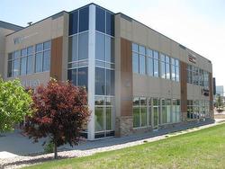 106, 2951  Ellwood Dr SW Edmonton, AB T6X 1N4