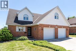 925 JAMES STREET Wallaceburg, ON N8A 2P6