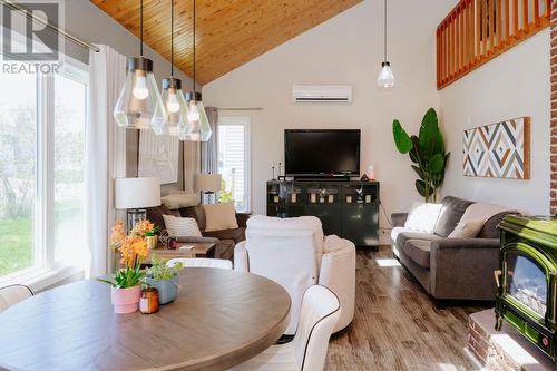 7 Wright Crescent, Gander, NL 