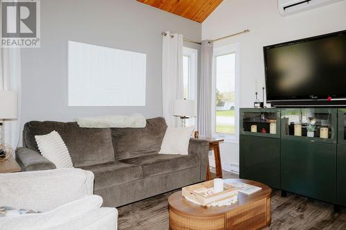 7 Wright Crescent, Gander, NL 