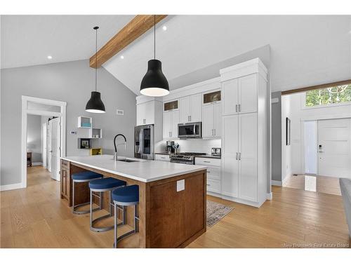 88 Woodmere Dr, Upper Kingsclear, NB 