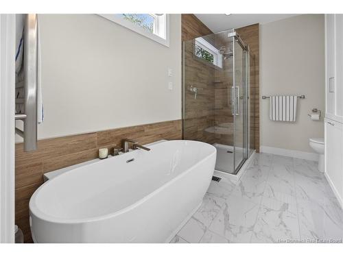 88 Woodmere Dr, Upper Kingsclear, NB 