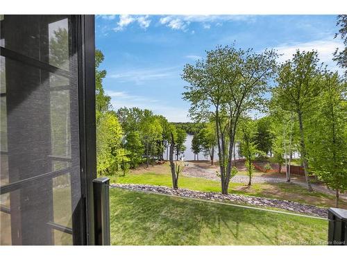 88 Woodmere Dr, Upper Kingsclear, NB 