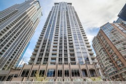 3202-761 Bay Street  Toronto, ON M5G 2R2