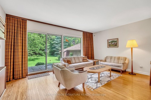 34 Addison Crescent, Toronto, ON 