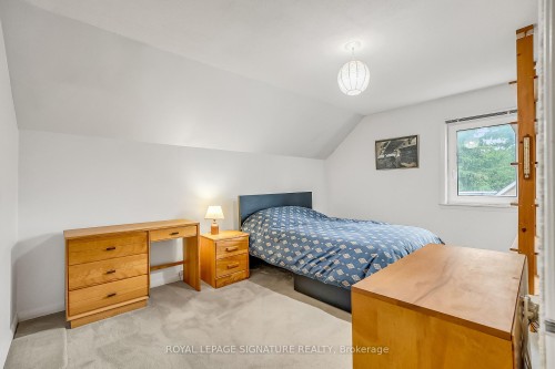 34 Addison Crescent, Toronto, ON 