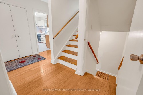 34 Addison Crescent, Toronto, ON 