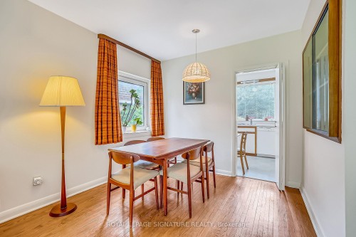 34 Addison Crescent, Toronto, ON 