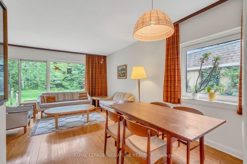 34 Addison Crescent, Toronto, ON 