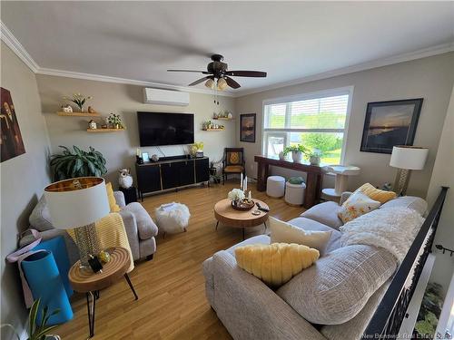 690-692 Grange Ave, Bathurst, NB 