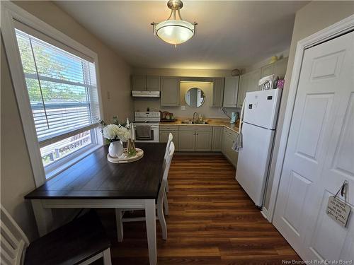 690-692 Grange Ave, Bathurst, NB 