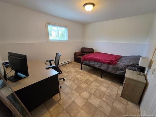 690-692 Grange Ave, Bathurst, NB 