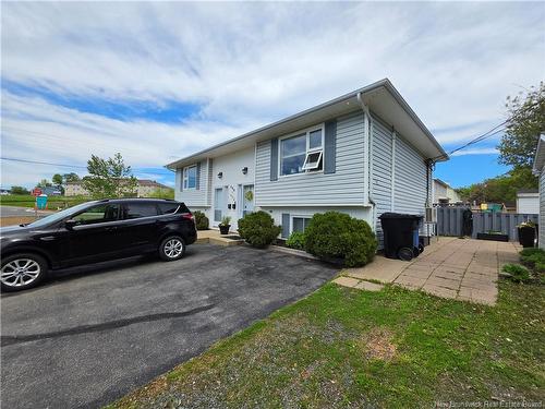 690-692 Grange Ave, Bathurst, NB 