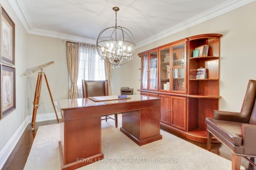 646 Brooker Ridge, Newmarket, ON 