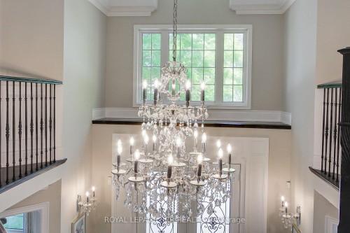 646 Brooker Ridge, Newmarket, ON 