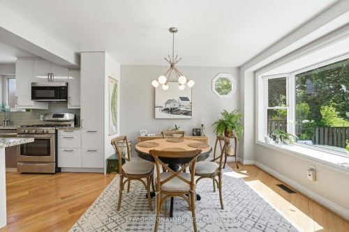 48 Tower Drive, Toronto, ON - Indoor Photo Showing Dining Room
