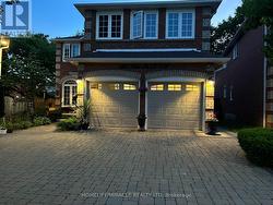 5522 FLEUR-DE-LIS COURT  Mississauga, ON L5R 2Z6