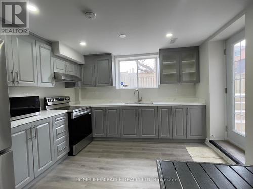 5522 Fleur-De-Lis Court, Mississauga, ON 