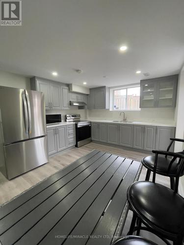 5522 Fleur-De-Lis Court, Mississauga, ON 