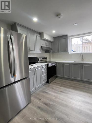 5522 Fleur-De-Lis Court, Mississauga, ON 