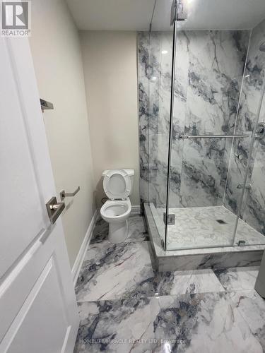 5522 Fleur-De-Lis Court, Mississauga, ON 