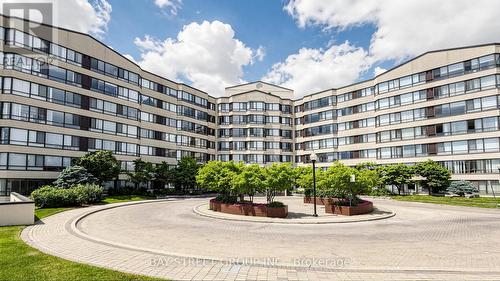 PH 720 - 1001 CEDARGLEN GATE  Mississauga, ON L5C 4R2