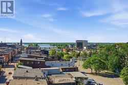 Waterfront views of downtown from the 10th floor. - 