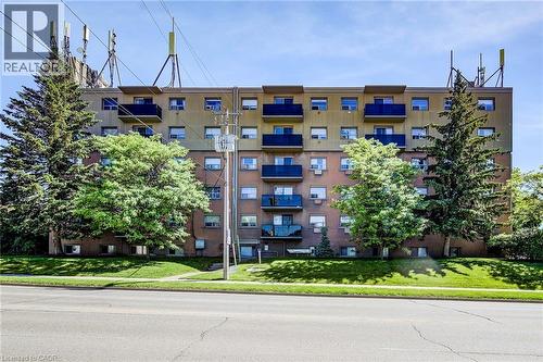 283 FAIRWAY Road N Unit# 302  Kitchener, ON N2A 2P1