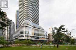 3501 - 11 WELLESLEY STREET W Toronto, ON M4Y 1E8