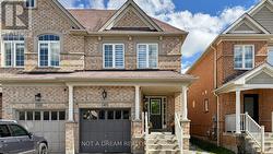 47 ACORN LANE  Bradford West Gwillimbury, ON L3Z 0H5