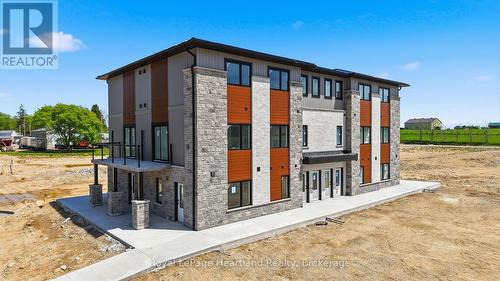 6 - 15 CASSIDY STREET , South Bruce, Ontario N0G 2S0 2